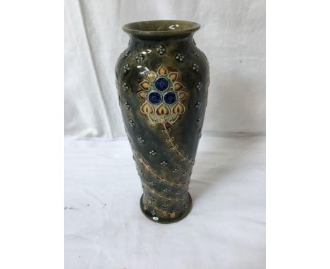  Sale Item:    ROYAL DOULTON VASE   Vat Status:   No Vat   Buyers Premium:  This lot is subject to a Buyers Premium of 15% + 