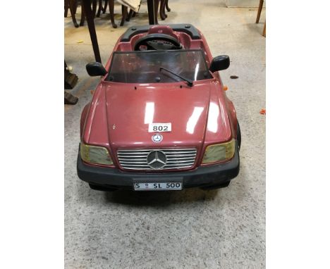  Sale Item:    MERCEDES BENZ TOY CAR   Vat Status:   No Vat   Buyers Premium:  This lot is subject to a Buyers Premium of 15%