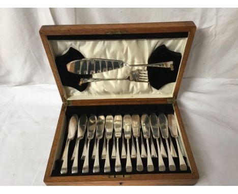  Sale Item:    OAK CASED FISH CUTLERY   Vat Status:   No Vat   Buyers Premium:  This lot is subject to a Buyers Premium of 15