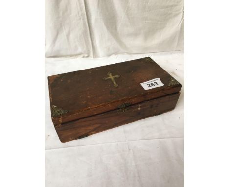  Sale Item:    HOLY COMMUNION / LAST RITES BOX (AF)  Vat Status:   No Vat   Buyers Premium:  This lot is subject to a Buyers 