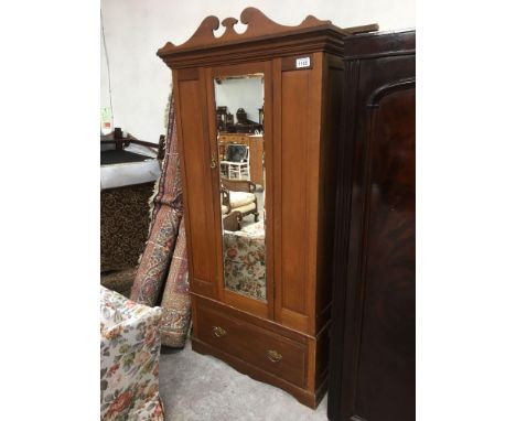  Sale Item:    WARDROBE (AF)   Vat Status:   No Vat   Buyers Premium:  This lot is subject to a Buyers Premium of 15% + Vat @