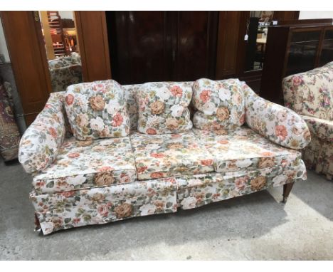  Sale Item:    SOFA   Vat Status:   No Vat   Buyers Premium:  This lot is subject to a Buyers Premium of 15% + Vat @ 20%   Ad