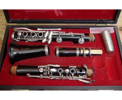 A Boosey and Hawkes Regent clarinet,&nbsp;no.426240, boxed.