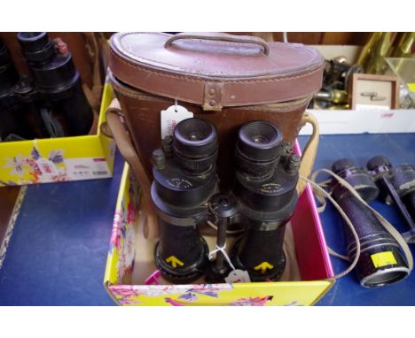 A pair of British Navy 7X binoculars, by 'Barr &amp; Stroud', No.51421, with broad arrow marks, in leather case. 
