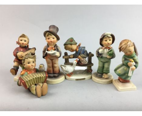 LOT OF GOEBEL FIGURES, including 'Barnyard Hero' (14)