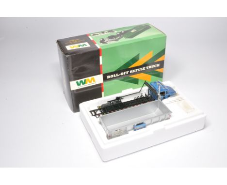 First Gear 1/34 diecast model truck issue comprising WM Roll-off Refuse Truck. Looks to be without obvious sign of fault in o