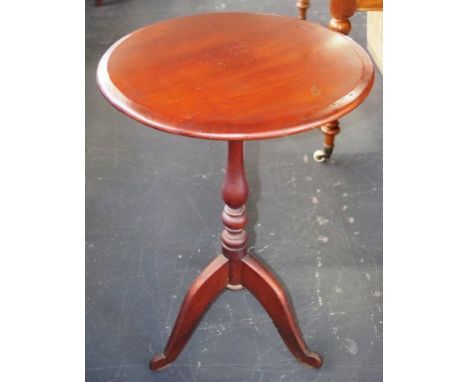 Antique cedar tripod table 78cm height, 54cm diameter (top) approx