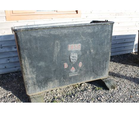 A LARGE VICTORIAN CAST IRON OFFICER'S MESS CISTERN, of rectangular form, maker's name 'G Rumington Stourbridge' and raised sh
