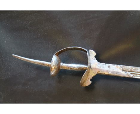 A LATE 17TH/EARLY 18TH CENTURY INDIAN FIRANGI SWORD, the straight blade with three fullers, plain hand guard and knuckle bow 