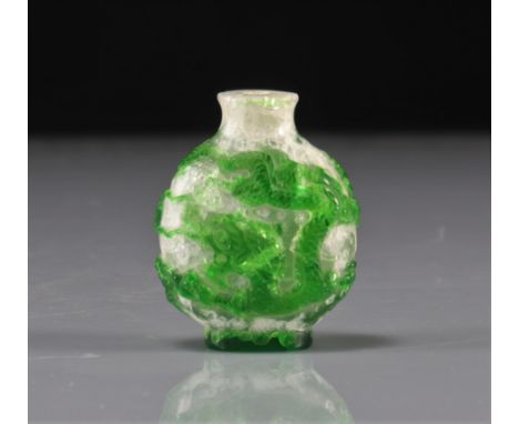 Chinese glass snuffbox - Weight:  80 g - Region: Chine - Sizes: H=65mm L=55mm - Condition: at first sight - good condition - 