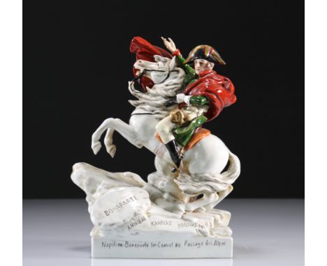 Saxon porcelain group depicting Napoleon - Weight:  1.54 kg - Sizes: H=260mm L=180mm - Condition: at first sight - good condi