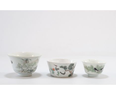 Lot of 3 Chinese porcelains - Weight:  335 g - Sizes: Divers - Condition: at first sight - normal wear and tear from use - no