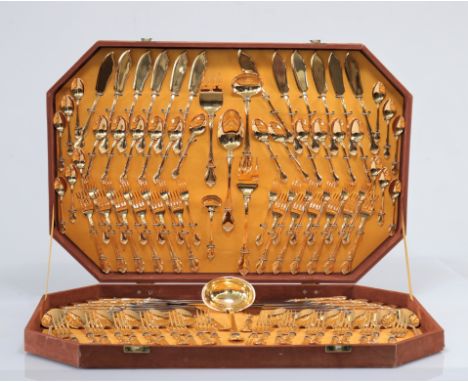 Solingen 104-piece cutlery set for 12 people 23/24 carat gold plated. 18/10 stainless steel. - Weight:  6.40 kg - Sizes: Dive