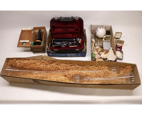 Meerschaum pipe with amber mouthpiece, three clay pipes, other tobacciana, oriental scent bottles, thimbles, yard glass and o