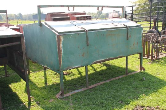 Sale Item Calf Creep Feeder Vat Status Plus Vat 20 Buyers Fee