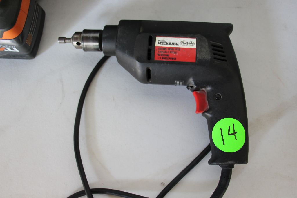 TruValue Master Mechanic variable speed drill, model MM8560, 3/8