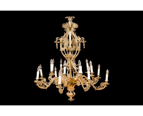 A large French gilt bronze sixteen-light chandelier with floral decor, first half 20th C.H 125 - Dia 105 cm