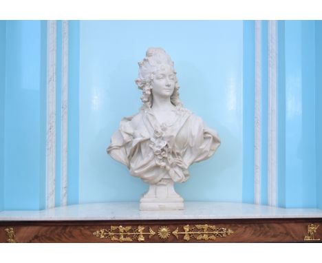 French school, follower of Jean-Baptiste Lemoyne (1704-1778): Portrait bust of a noble lady, white marble, 19th C.H 86 cm  Mo