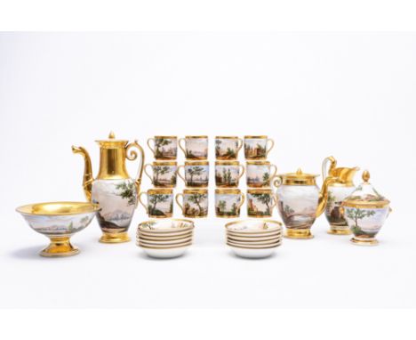 A 29-piece parcel gilt Paris porcelain coffee and tea service with fine landscapes, 19th C.H 27 cm (the largest jug)  H 18,5 