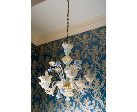 A Venetian partly blue-tinted glass Murano six-light chandelier with floral design, 20th C.H 70 cm - Dia.: 65 cm