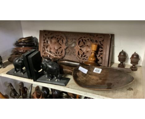 SHELF WITH CARVED AFRICAN ORNAMENTS, BOOK SLIDE, BOOK ENDS ETC