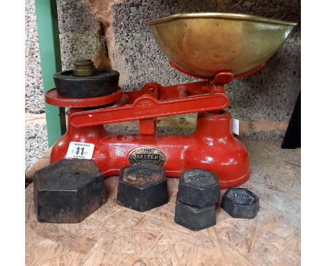 MODERN SALTER KITCHEN SCALE WITH WEIGHTS