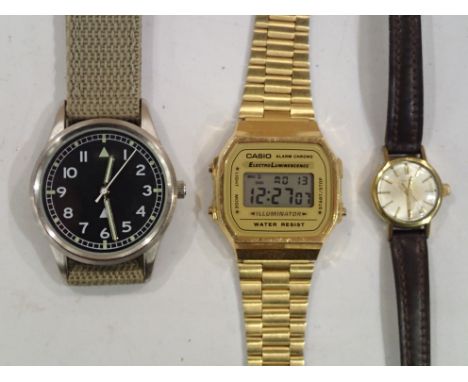 Casio alarm chrono gold plated wristwatch in working order with two other wristwatches 