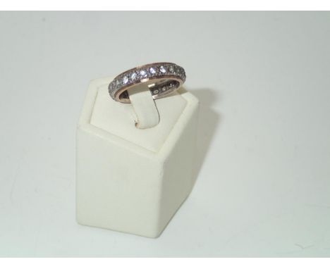 Vintage 9ct white and rose gold and diamond eternity ring, size L, 3.5gP&P group 1 (£16 for the first item and £1.50 for subs