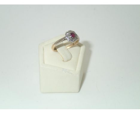 Antique 18ct gold ruby and diamond cluster ring, size J, 2.0gP&P group 1 (£16 for the first item and £1.50 for subsequent ite