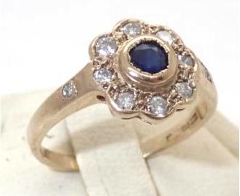 Art Deco sapphire and diamond cluster cocktail ring, size I/J, 2.0gP&P group 1 (£16 for the first item and £1.50 for subseque