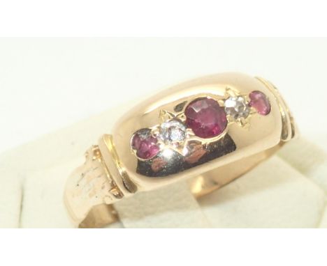 Antique 18ct gold ruby and diamond ring, size O, 2.8gP&P group 1 (£16 for the first item and £1.50 for subsequent items) 