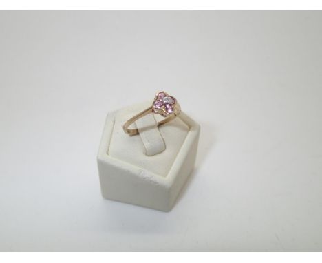 9ct gold amethyst and diamond flower head ring, size L, 1.3gP&P group 1 (£16 for the first item and £1.50 for subsequent item