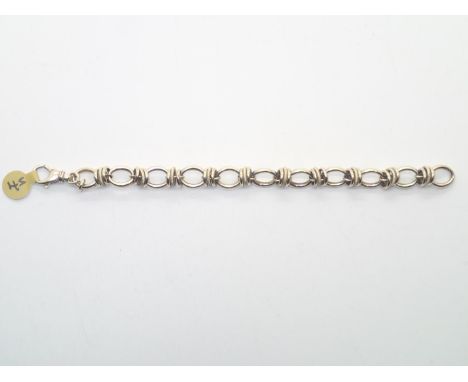 Gold plated silver heavy fancy bracelet L:18cm, 19.0gP&P group 1 (£16 for the first item and £1.50 for subsequent items) 