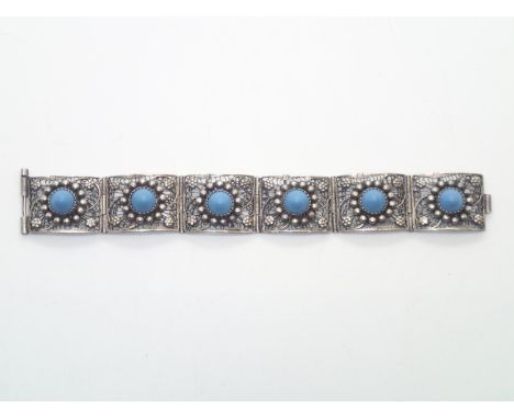 Vintage white metal filigree stone set bracelet P&P group 1 (£16 for the first item and £1.50 for subsequent items) 