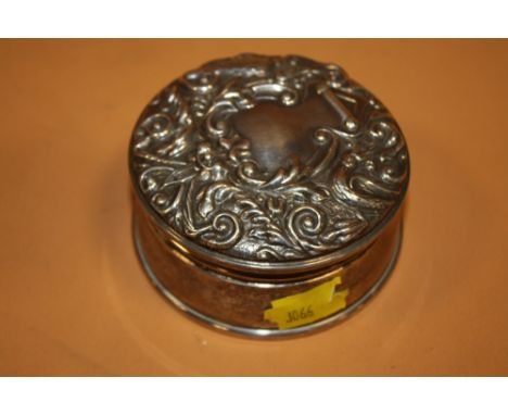 A HALLMARKED SILVER MOUNTED TRINKET BOX