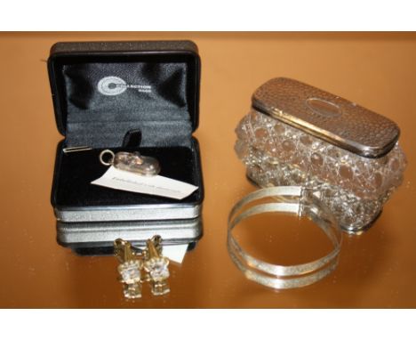 A HALLMARKED SILVER CHILDS SHOE SHAPED FOB TOGETHER WITH A CHRISTENING BANGLE' VANITY AND PAIR OF EDWARDIAN STYE CLIP ON EARR