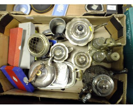 A TRAY OF SILVER PLATED METALWARE ETC. TO INCLUDE A FLUTED THREE PIECE TEA SERVICE' CRUET SET ETC. 