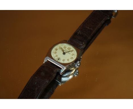 A VINTAGE SERVICES DISPATCH RIDER MILITARY WRISTWATCH