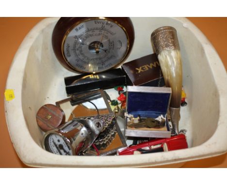 A BOX OF COLLECTABLES TO INC SILVER CUFFLINKS' WRISTWATCHES' BAROMETER ETC