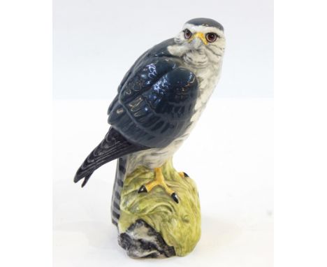 Six Beneagles Scotch whisky birds of prey pottery decanters including kestrel, peregrine, buzzard, merlin, golden eagle and o