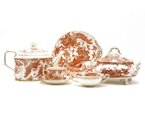 A group of Royal Crown Derby 'Red Aves' dinner ware, comprising eight dinner plates, six side plates, six soup bowls and stan