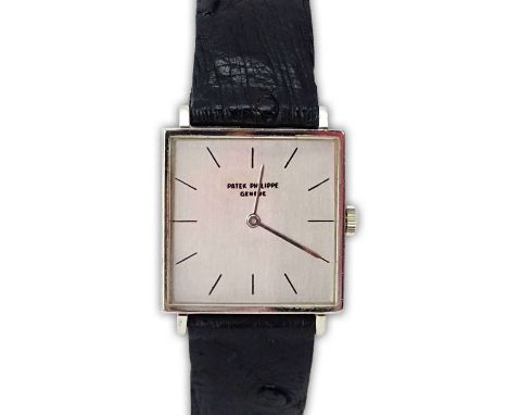 Men's Vintage Patek Philippe Genève 18 Jewel 18 Karat White Gold Watch Ref. 3503 with Ostrich Strap (not original). Movement 