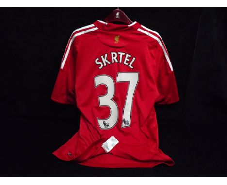 Liverpool Football Club - Martin Škrtel No. 37. Season 2008-2009 Player Home Shirt. Adidas / Carlsberg. M - Medium size. Ligh