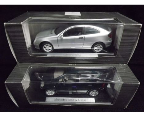 2 x Mercedes-Benz 1:18 Scale Branded Promotional model Cars. Daimler Chrysler Stuttgart Germany. Edition A - A Klasse in Gree