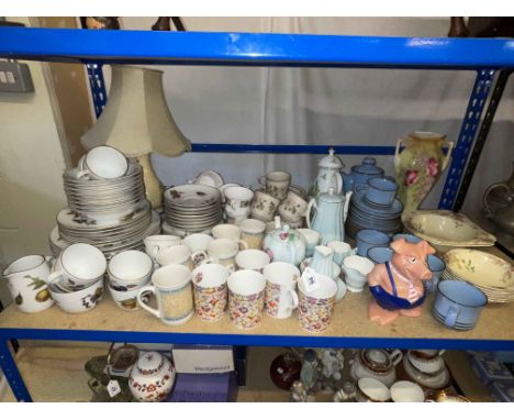Aynsley Orchard Gold lamp, Royal Worcester Evesham, Denby, Nat West pig, etc.
