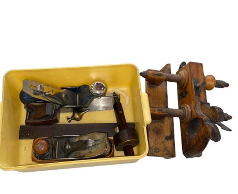 Box of vintage tools including four planes, level, etc.