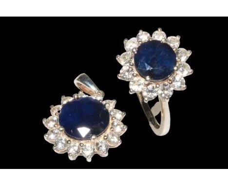 Silver ring and pendant (2).