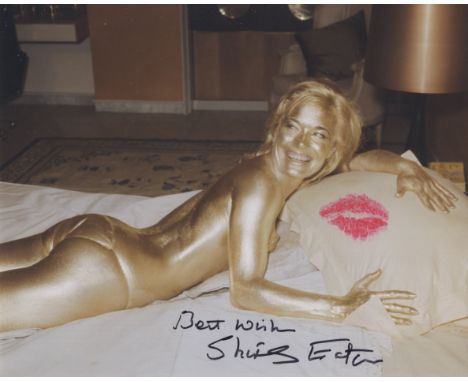 007 James Bond girl Shirley Eaton signed and kissed 8x10 photo from the film 'Goldfinger'! She has personally kissed this mak