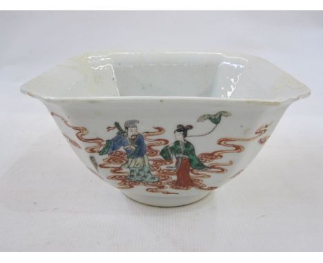 Chinese porcelain square bowl with canted corners and everted rim, green dragon painted to interior, the outer panels with ma