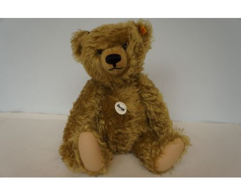 Steiff bear with growler Height 46 cm